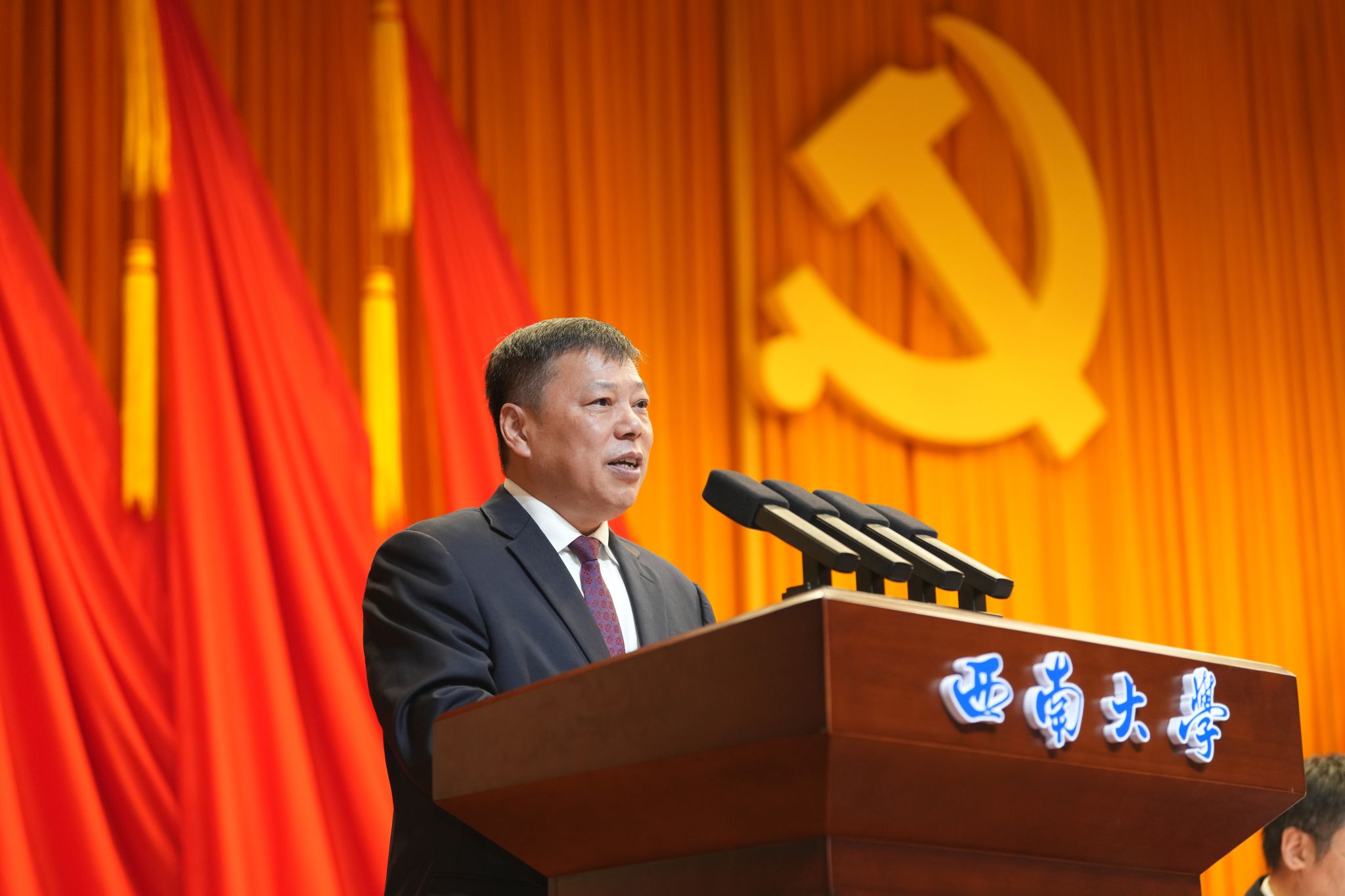 文件名称:DSC05401.jpg原图大小:8.62MB