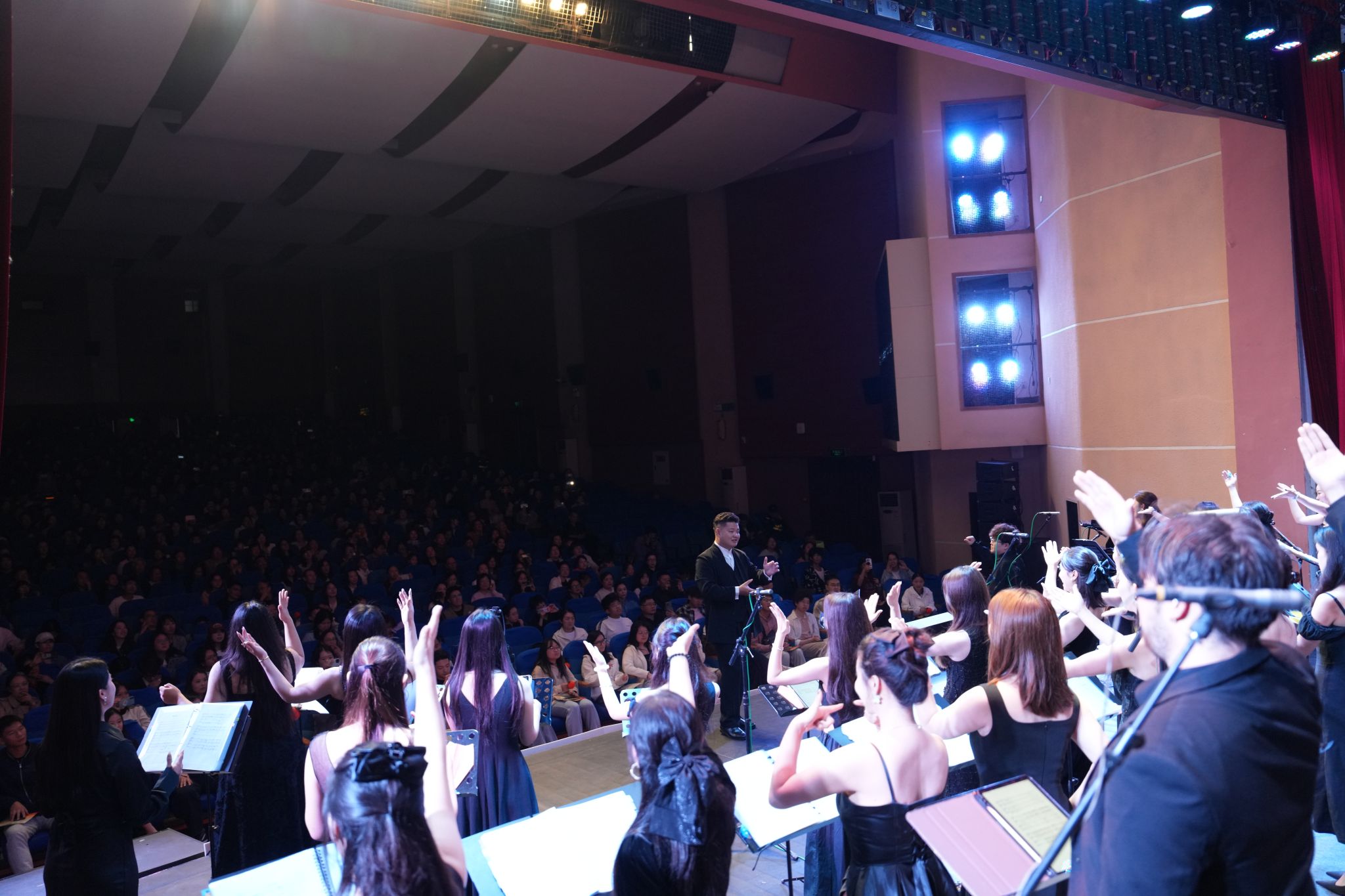 文件名称:DSC04954.JPG原图大小:37.99MB