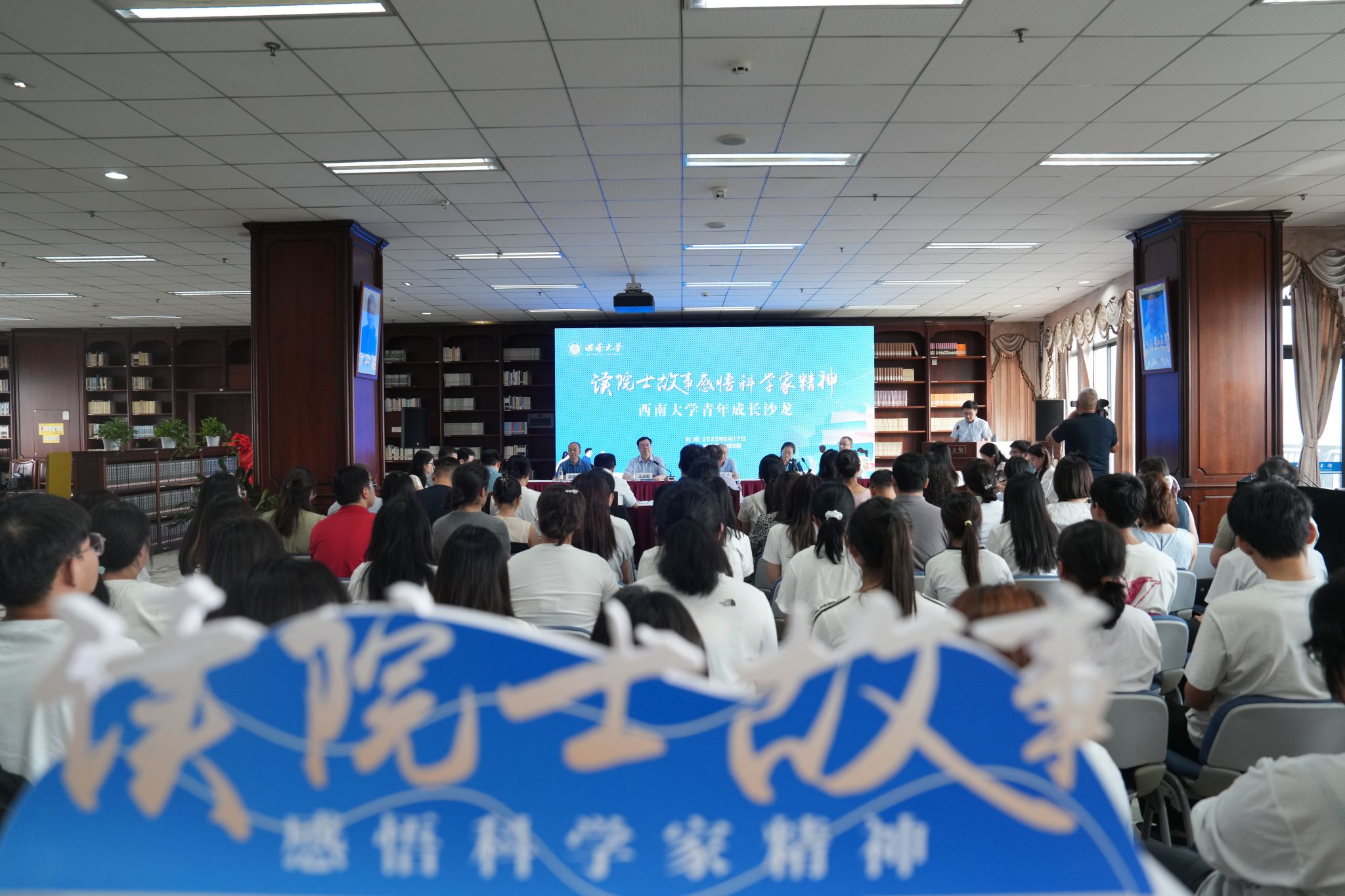 文件名称:DSC04245.JPG原图大小:37.38MB