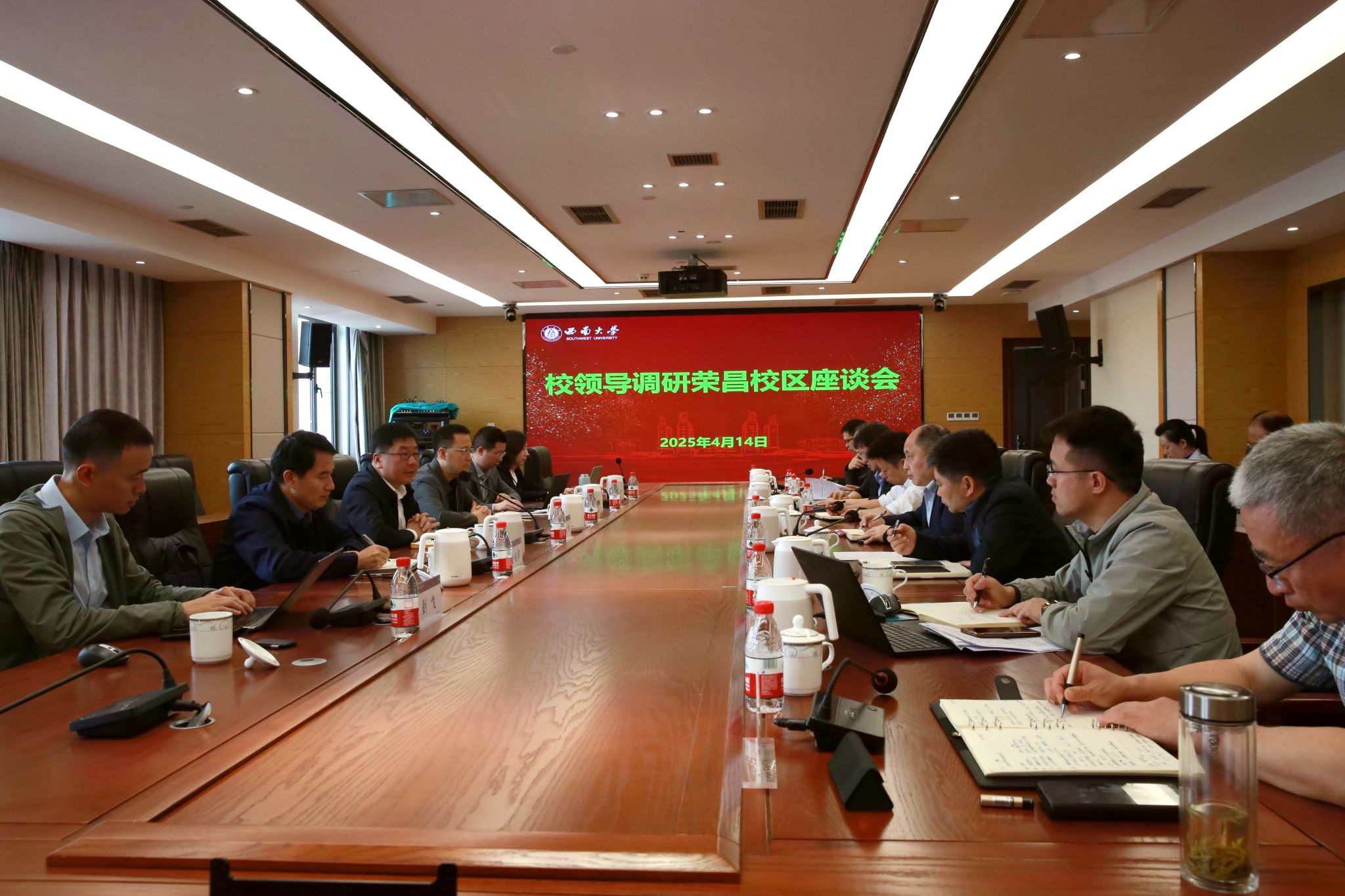 文件名称:7D8A8152.JPG原图大小:10.00MB