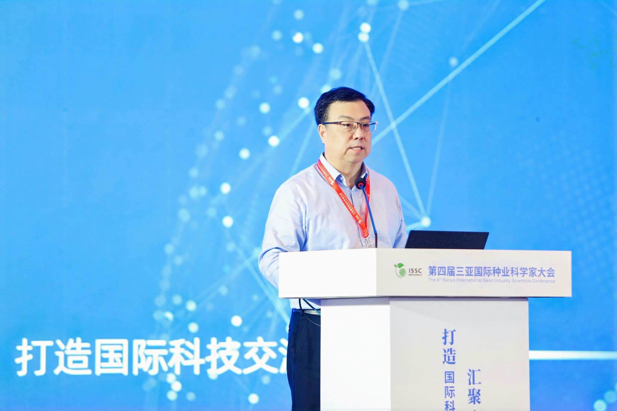 文件名称:22.jpg原图大小:3.65MB